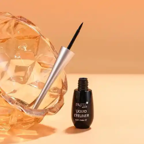 Pastel Beauty Liquid Eyeliner – Black